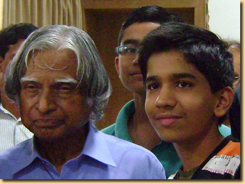Scaled image International Astronomy Olympiad Gold Medalist Prafulla Dhariwal with Hon. APJ Abdul Kalam.JPG 