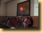 Thumbnail Panel of students & parents fielding questions from audience 25 Dec 2010.JPG 